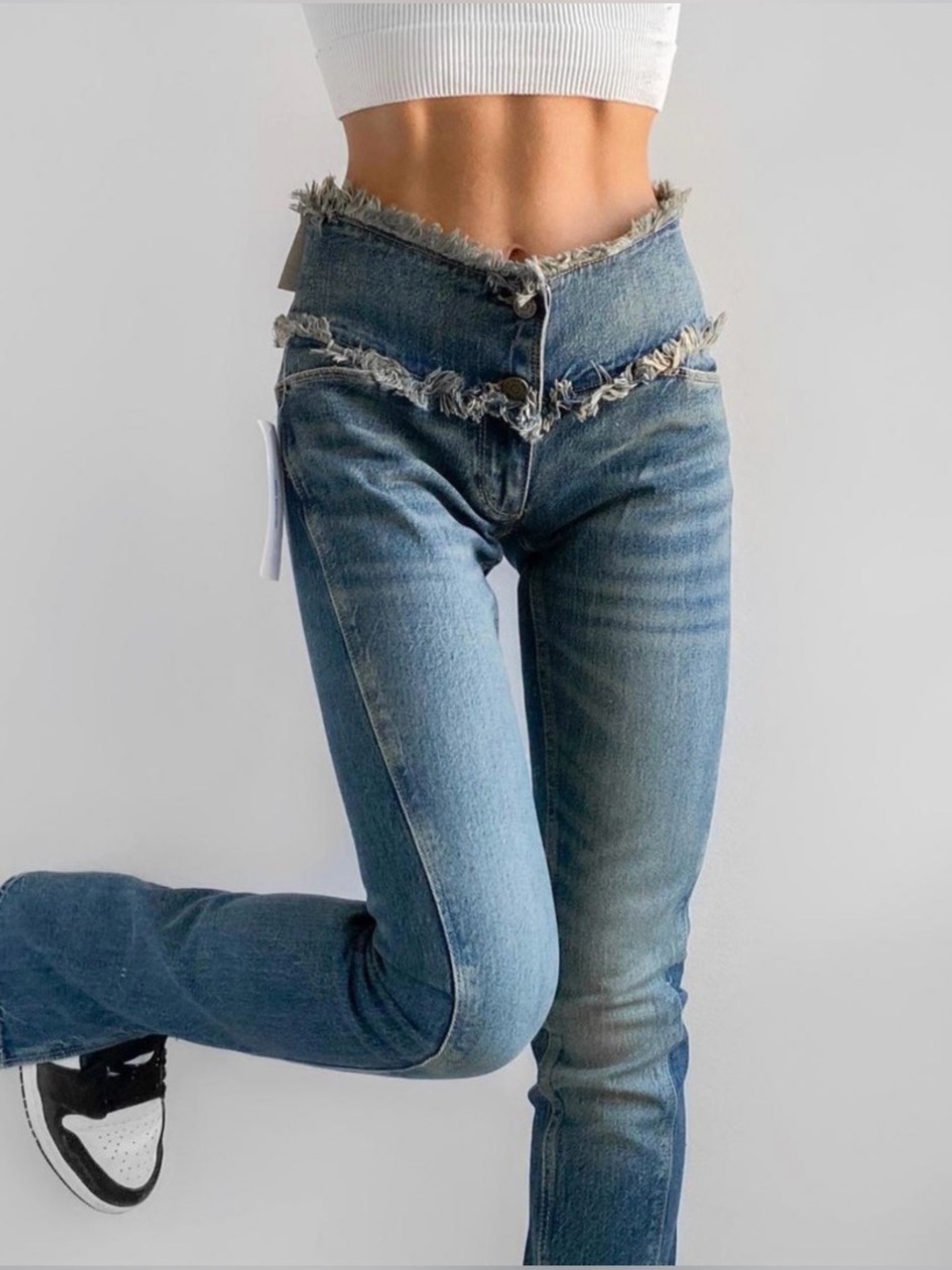 BDG 28 Y2K UO Cutoff Waistband Split Hem Jeans Faded Dark Wash Lo Rise Skinny